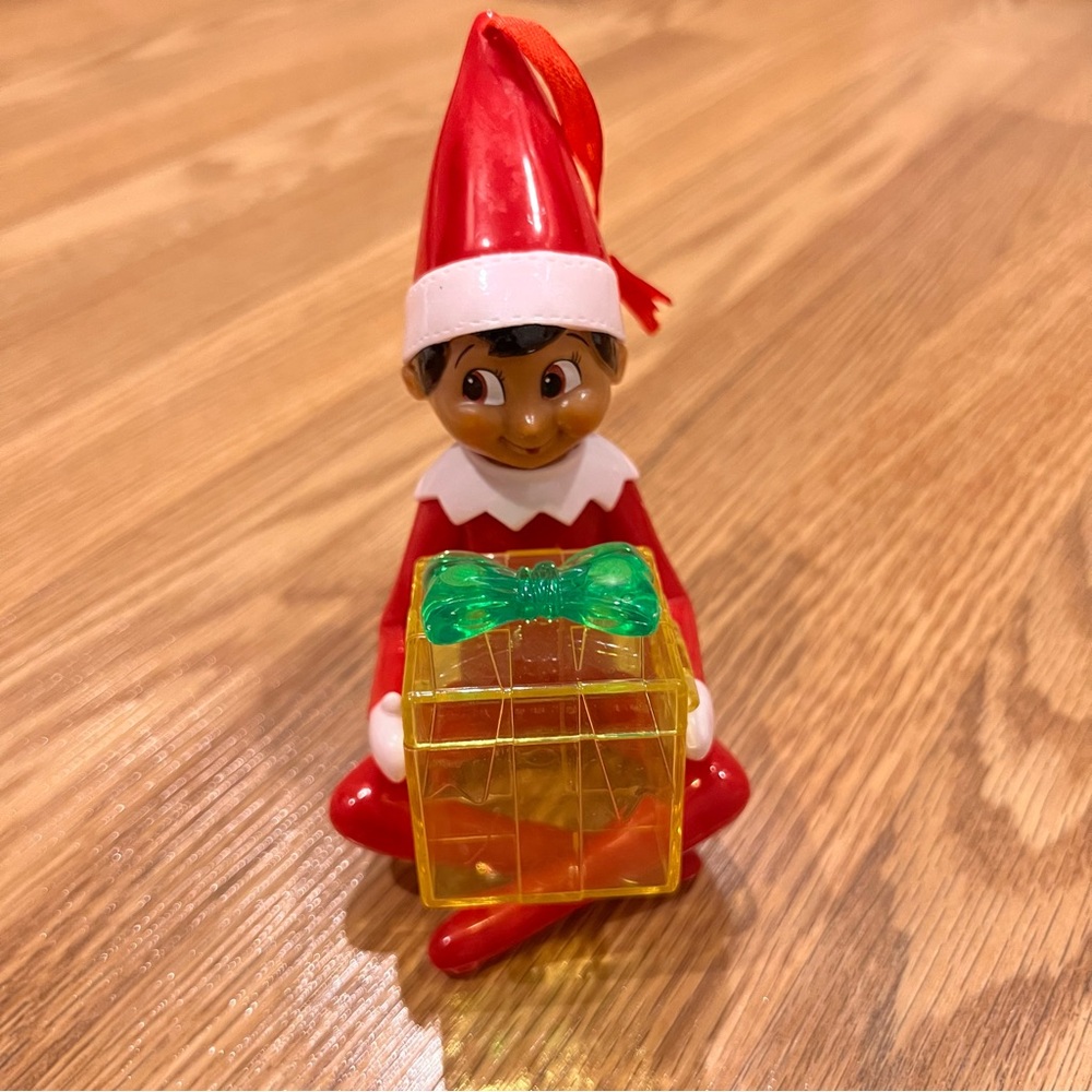 Christmas Elf 5" Brown‎ Eye Medium complexion Scout Candy Holder Ornament